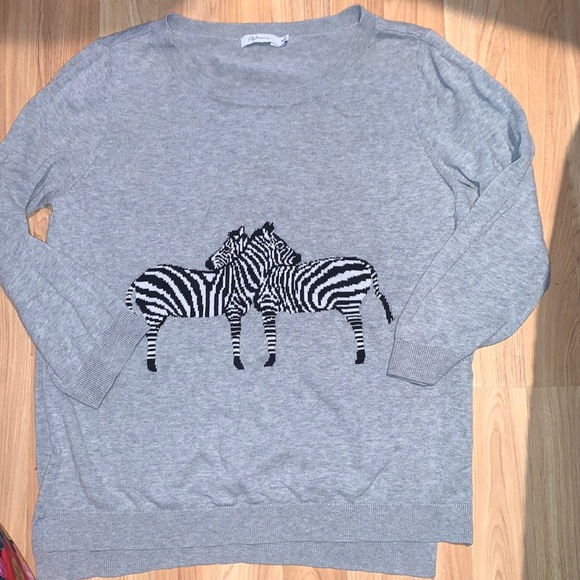 Reitmans Tops - Reitmans | Zebra Crewneck Size Medium